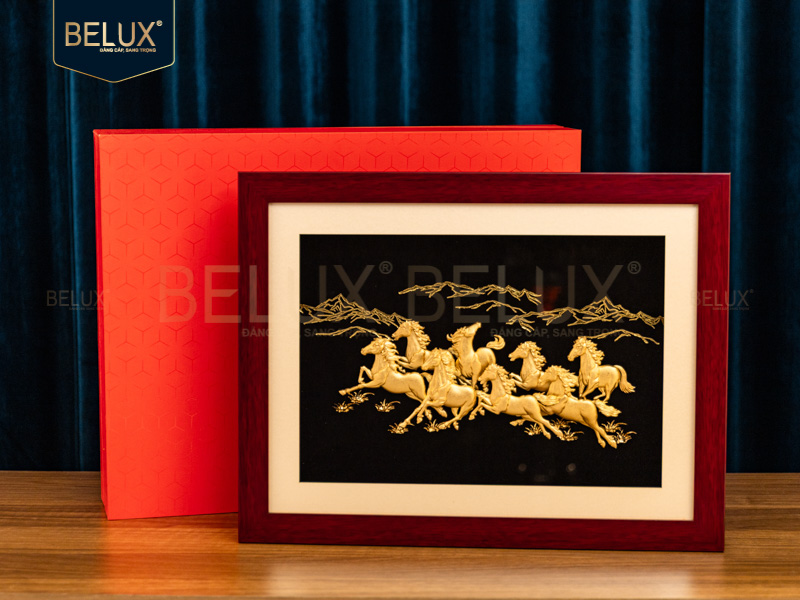 Tranh Bát Mã Dát Vàng 24k 39x30cm